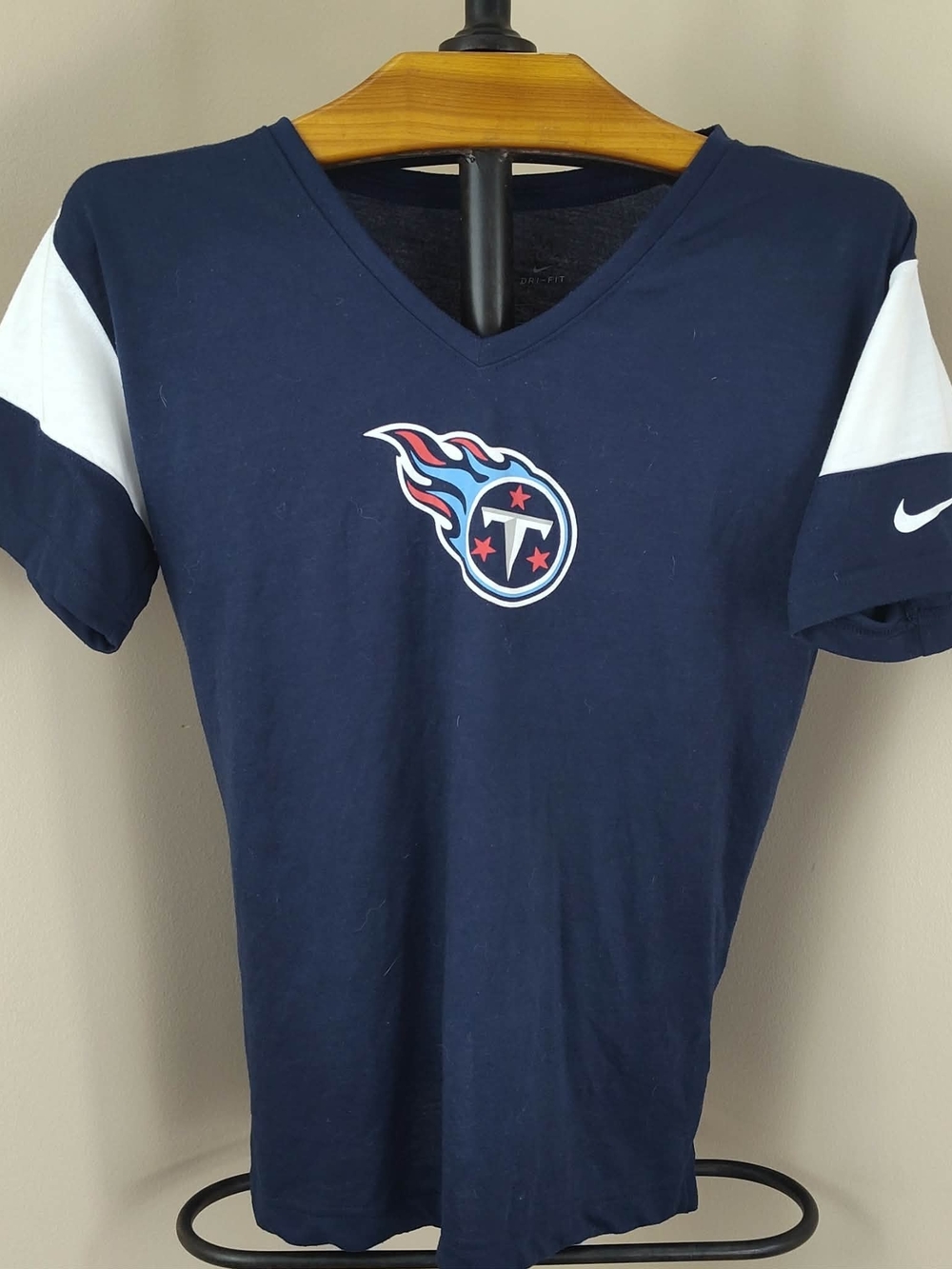 NFL Tennessee Titans Navy V-Neck Jersey Tee with White Sleeve Accents